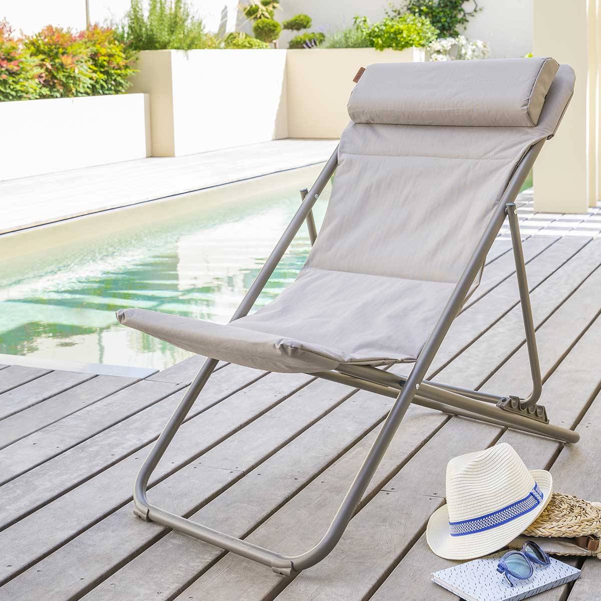 Chilienne de jardin pliante "Jubba" noisette & praline en zinc et polyester Hespéride